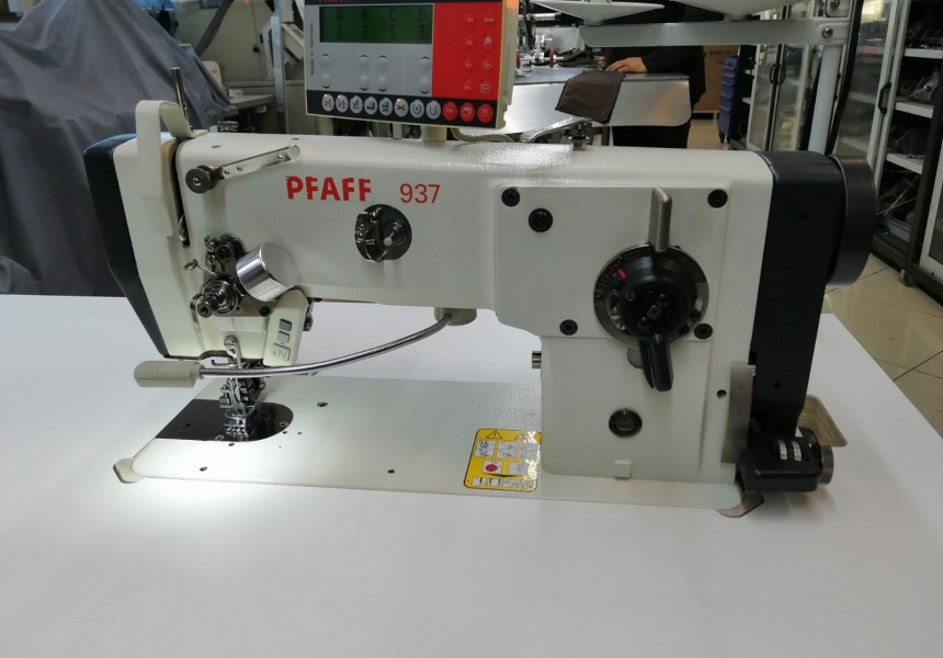 PFAFF 937-HIGH SPEED ZIGZAG SEWING MACHINES